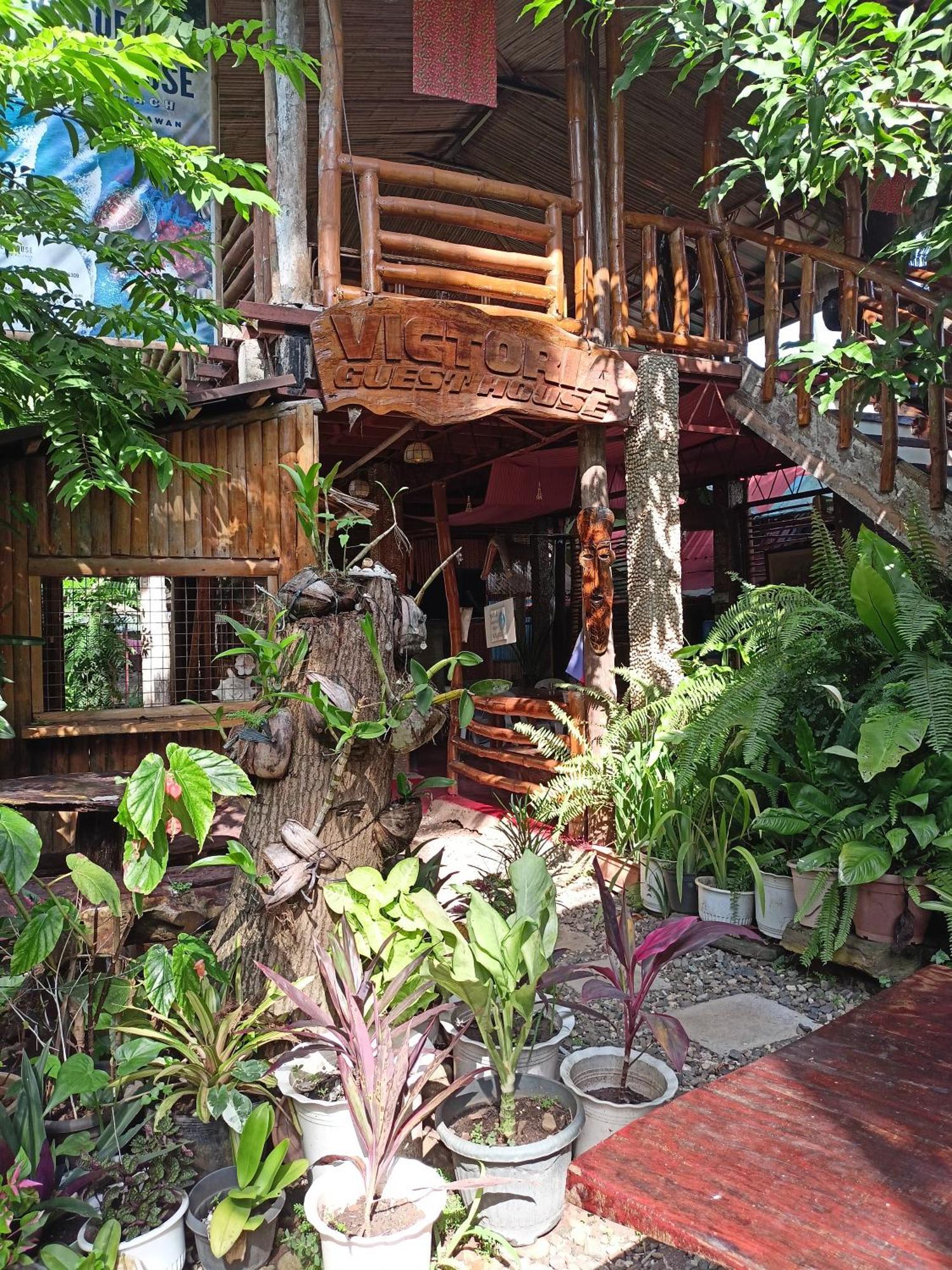 Victoria Guest House And Cottages Puerto Princesa Exterior photo