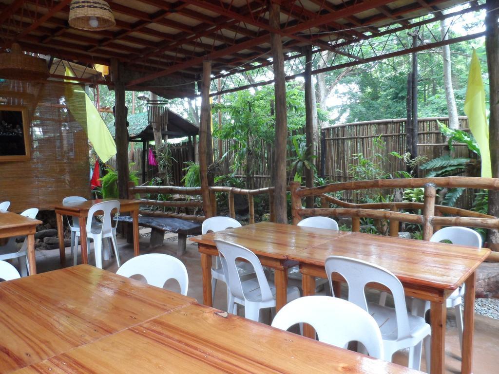 Victoria Guest House And Cottages Puerto Princesa Exterior photo